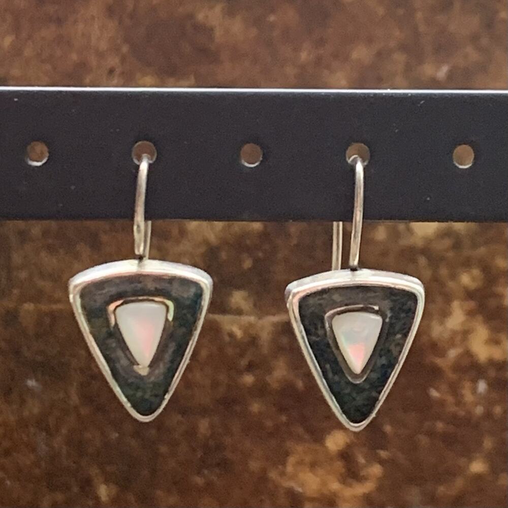 Carolyn Pollack Earrings Sterling Silver, Mother of Pearl and Green Turquoise